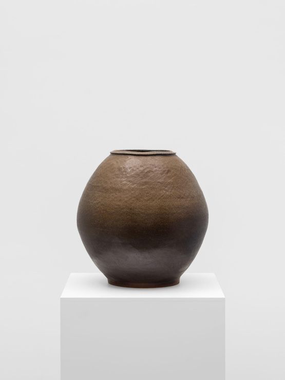 Untitled by Inchin Lee contemporary artwork Sculpture
