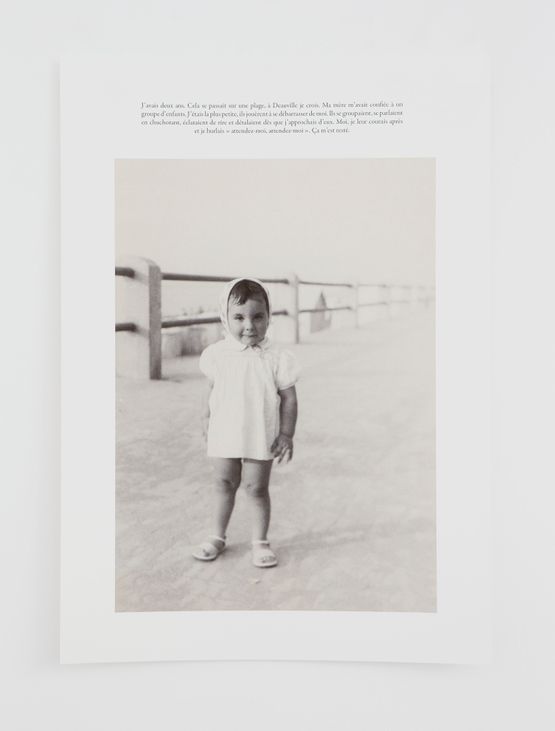 Attendez moi FR  by Sophie Calle contemporary artwork Print