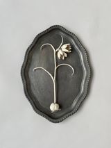 Fritillaria by Kaori Tatebayashi contemporary artwork sculpture