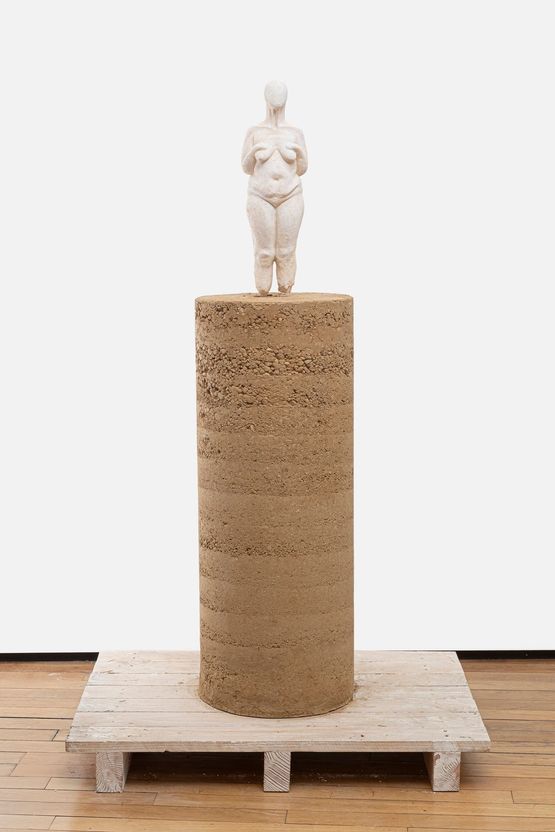 Venus Jeanne by Prune Nourry contemporary artwork Sculpture