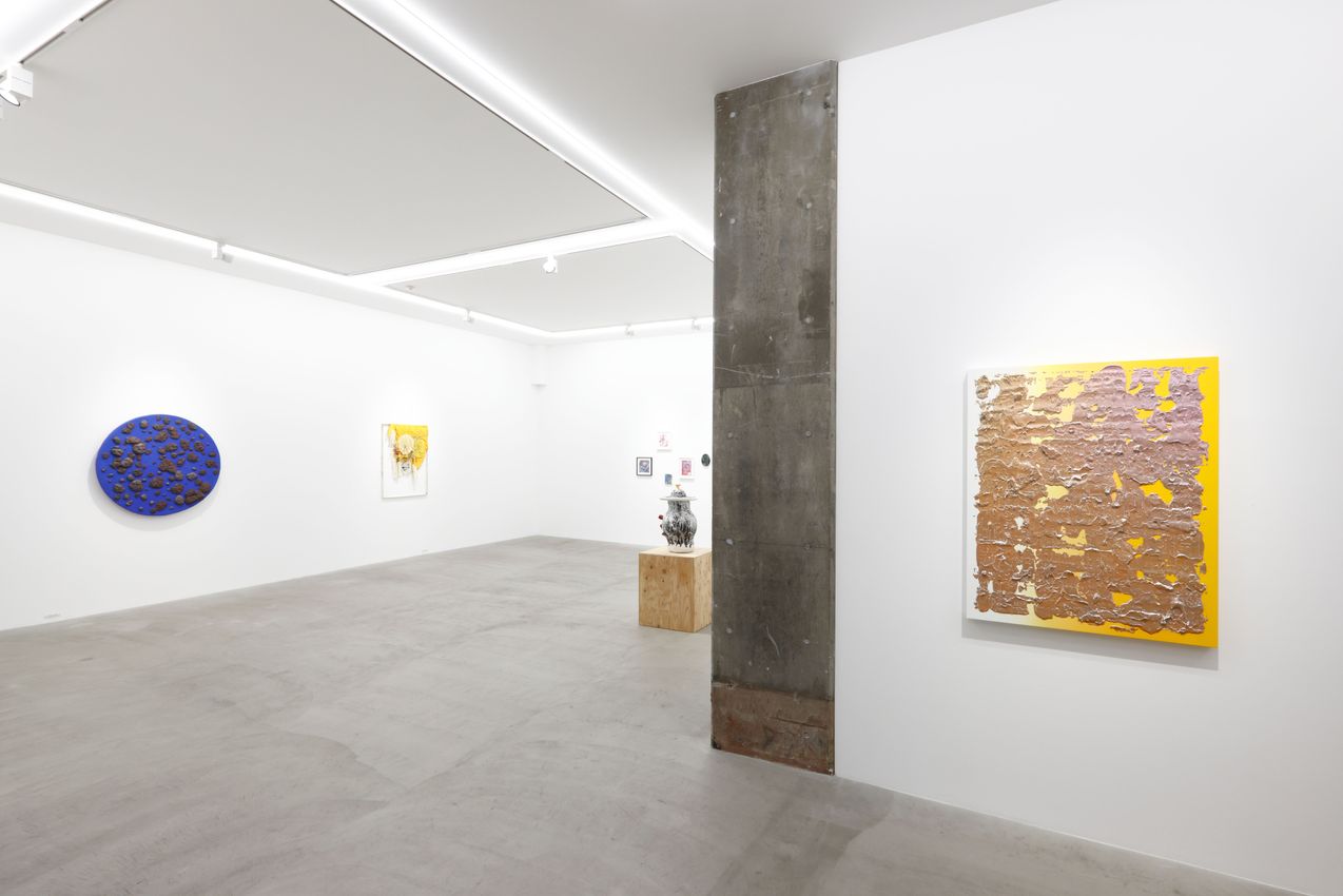GROUP SHOW: