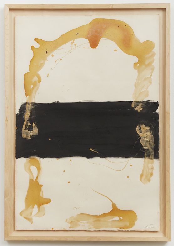 Franja negra central by Antoni Tapies contemporary artwork Painting