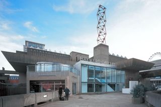 Hayward Gallery contemporary art institution in