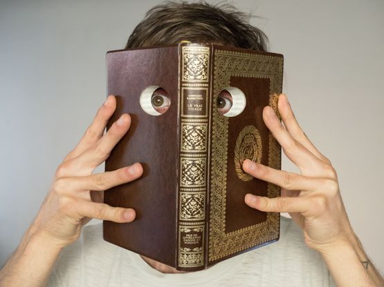 Bookmask Portrait 11 by Victor Del Oral contemporary artwork Photography