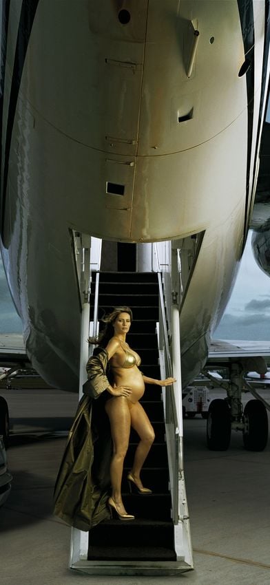 The Story of America in Eight Photographs