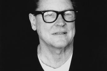 Robert Whitman contemporary artist