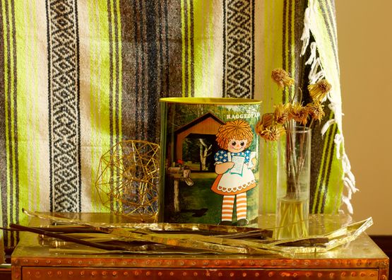 Childhood Memories Raggedy Ann by Roe Ethridge contemporary artwork Photography