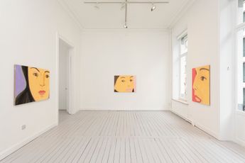 Contemporary art exhibition Alex Katz Ada at Gladstone Grote Hertstraat Brussels Belgium