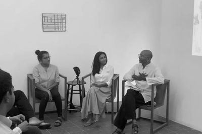 We Are Present Womens Histories of Conflict Courage and Survival