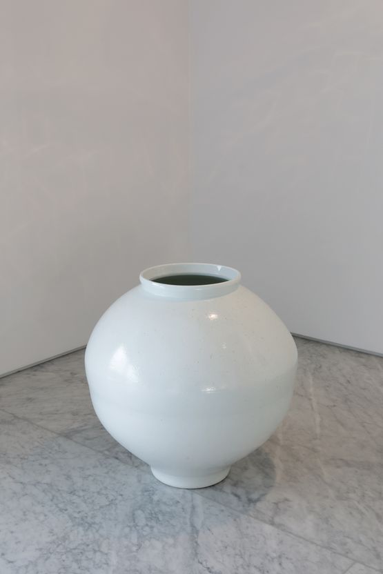 Moon Jar by Kwon Dae-Sup contemporary artwork Sculpture