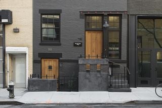 515 West 19th St New York contemporary art gallery in