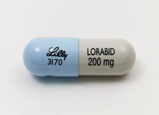 Lorabid 200mg by Damien Hirst contemporary artwork Painting