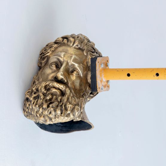 IL MONDO HERCULES HEAD by Carlos Aires contemporary artwork Sculpture