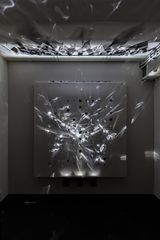 Continuel lumiere mobile carre alveoles by Julio Le Parc contemporary artwork installation