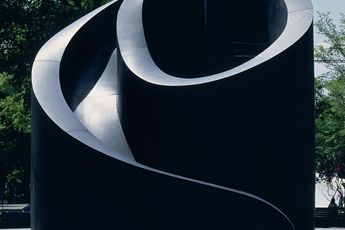 Isamu Noguchi contemporary artist