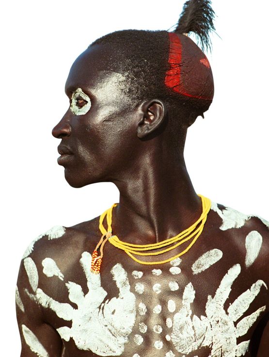 Karo Man with Handprint Motif Ethiopia 1985-1996 by Carol Beckwith  Angela Fisher contemporary artwork Photography