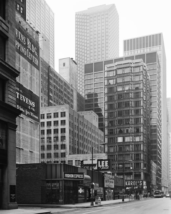 Washington Street  reliance Building Chicago 1990 by Thomas Struth contemporary artwork Photography
