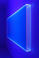 olormirror satin iceblue acapulco by Regine Schumann contemporary artwork sculpture