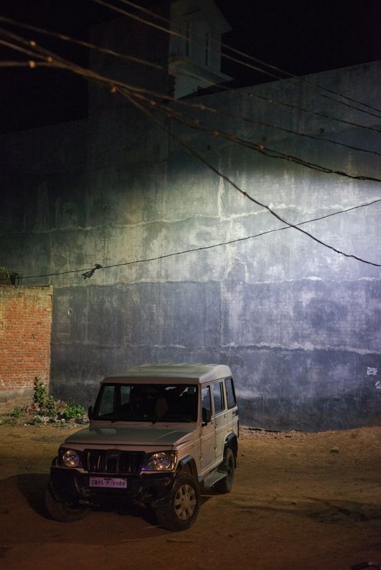 Jeep from the Ubergang series by Grit Schwerdtfeger contemporary artwork Photography