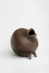 Rana de boca abierta by Julia Isidrez contemporary artwork sculpture