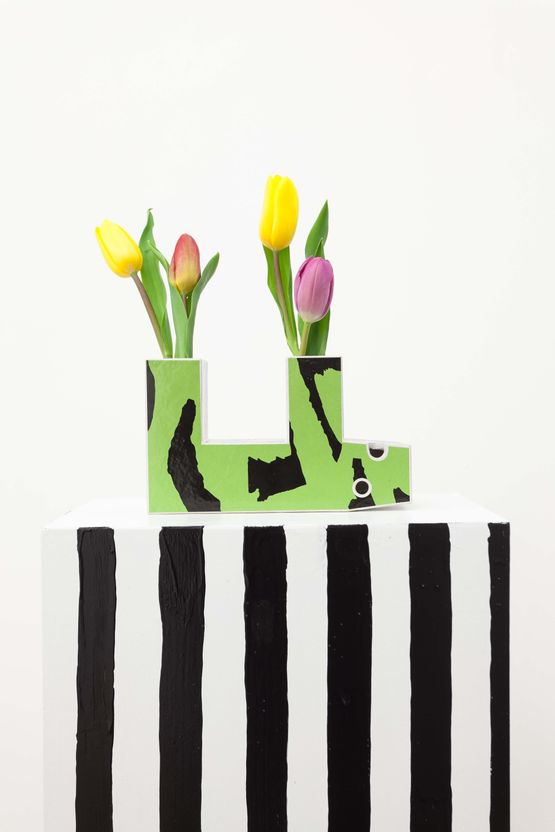 s this what brings things into focus Vase 2 by Joanne Tatham  Tom OSullivan contemporary artwork Sculpture