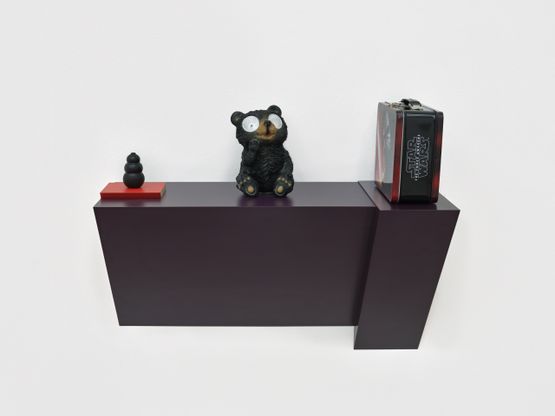solar light by Haim Steinbach contemporary artwork Sculpture
