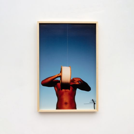 Desce da laje por que mae da serie Pipandemia from the series Pipandemia by Allan Weber contemporary artwork Print