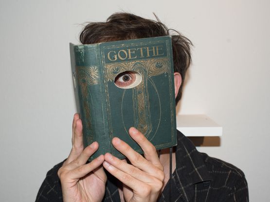 Bookmask Portrait 13 by Victor Del Oral contemporary artwork Photography