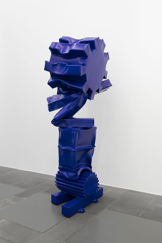 Royal Rumble by Anna Fasshauer contemporary artwork Sculpture