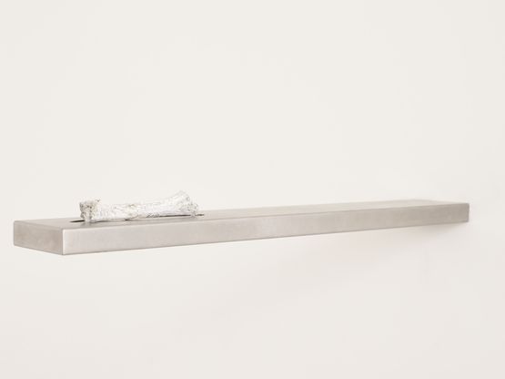 Eternal winter there by Edith Dekyndt contemporary artwork Sculpture
