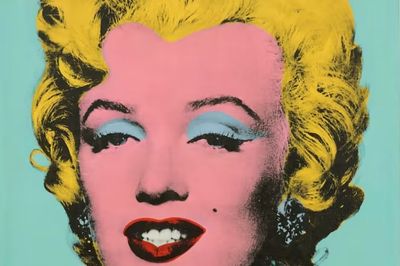 Andy Warhol Silkscreen Smashes Auction Records