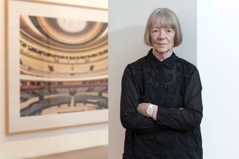 Candida Hofer contemporary artist