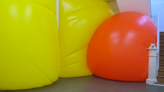 Huggong by Seung Yul Oh contemporary artwork Installation
