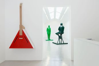 Contemporary art exhibition Xavier Veilhan Flying V at Perrotin Paris Marais France