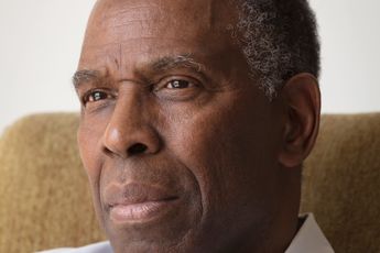 Charles Gaines contemporary artist