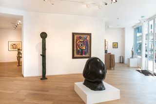 38 Ave Matignon Paris contemporary art gallery in