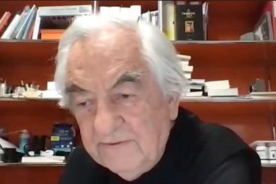 Daniel Buren in conversation with Mouna Mekouar
